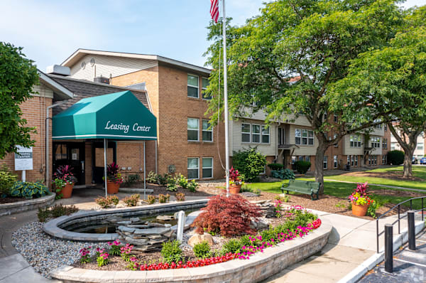 Southgate Apartments - Southgate, MI property